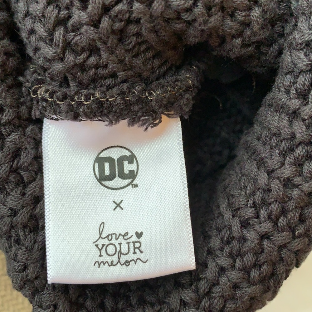 Love Your Melon Batman Black Pom Beanie - Picture 7 of 13